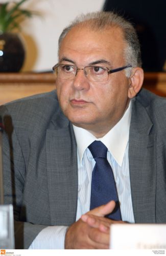 «Παγώνουν» για μια τριετία οι ασφαλιστικές εισφορές του ΟΑΕΕ