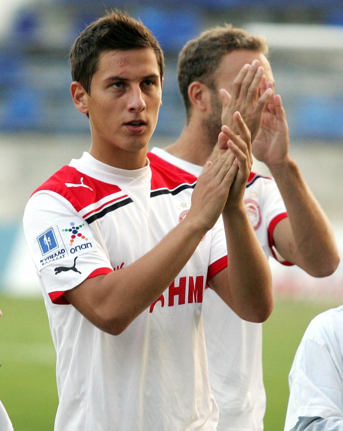 Από τον Ολυμπιακό δανεικός στον… Βόλο ο Νέμεθ για 6 μήνες