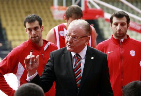 Ο Ίβκοβιτς ποντάρει στην ψυχολογία και ο Κέσελ πιθανάτα παίζει