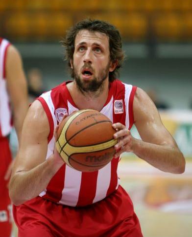 Ο Ολυμπιακος δήλωσε τον Νίλσεν στη θέση του Λούκας για την Α1