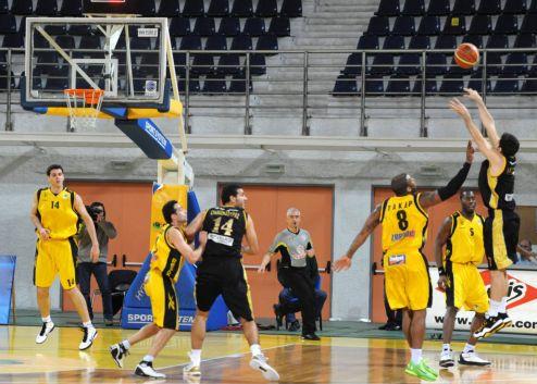 Ο Άρης συνέτριψε το Μαρούσι με 86-63 στο Αλεξάνδρειο