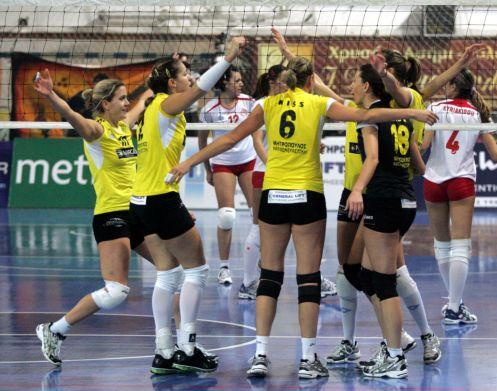 Πρωταθλήτρια χειμώνα η ΑΕΚ, στην εξάδα ο Παναθηναϊκός