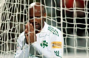 Ετοιμος ο Μπουμσόνγκ, απών ο Καραγκούνης εν όψει Αρη