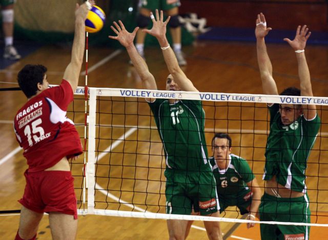 Αιχμές κατά της διαιτησίας άφησαν Λάιος και Πετρέας