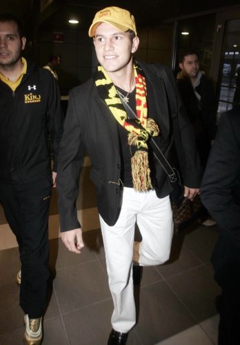 Έτοιμος να βοηθήσει άμεσα τον Άρη δήλωσε ο Μπομπαντίγια