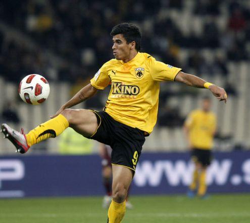 Η ΑΕΚ δίνει Λεονάρντο στη Λάρισα και το καλοκαίρι παίρνει Ιγκλέσιας