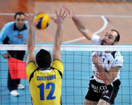 Στο «χρυσό σετ» πήρε η ΕΑΠ την πρόκριση στα προημιτελικά του Challenge Cup