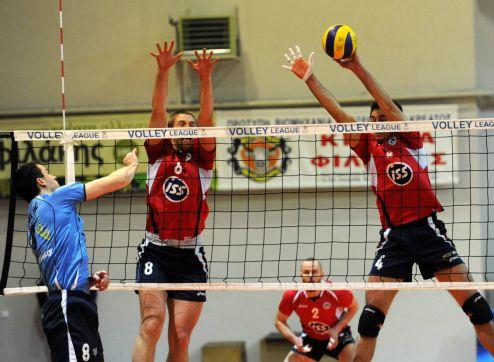 «Εξάρες» από τον Ολυμπιακό, ο Παναθηναϊκός έσπασε το σερί της ΕΑΠ