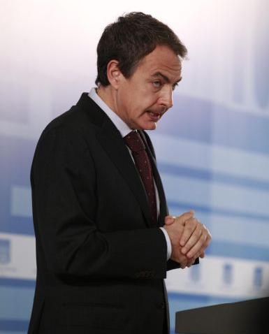 Πληθαίνουν οι φήμες για παραίτηση Θαπατέρο υπέρ του υπουργού Εσωτερικών