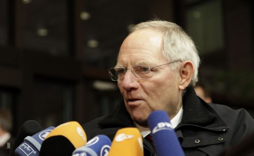 Kαμία απόφαση για το ευρωπαϊκό ταμείο διάσωσης στο Eurogroup, λέει ο Β.Σόιμπλε