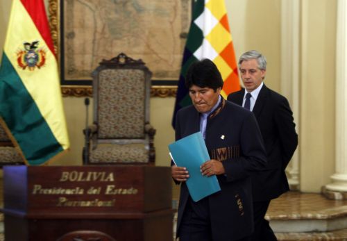 «Έλαβα το μήνυμα» λέει ο πρόεδρος της Βολιβίας, ανακαλώντας τις αυξήσεις στα καύσιμα