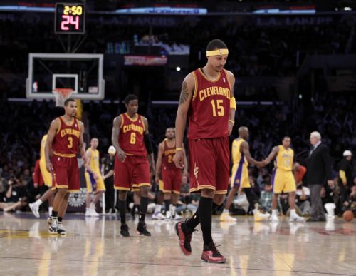 Νίκη με διαφορά 55 πόντων για τους Λέικερς