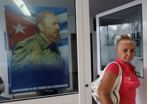 Στον αστερισμό της απόλυσης ή μετάταξης δημοσίων υπαλλήλων η Κούβα