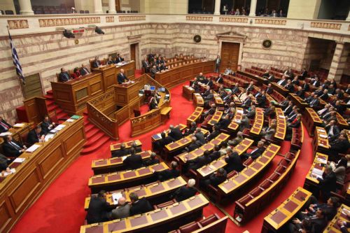 Ομόφωνη καταδίκη από τη Βουλή του φραστικού επεισοδίου κατά του Κ.Σημίτη