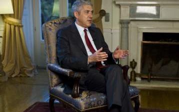 Δεν γίνονται συζητήσεις «αυτή τη στιγμή» για ένταξη της Πορτογαλίας στον μηχανισμό στήριξης, λέει η Κομισιόν