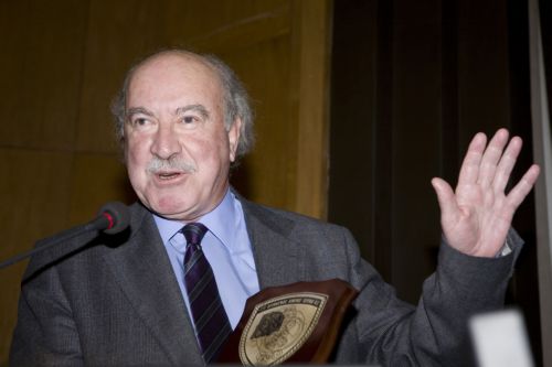 Επενδύσεις 1 δισ. ευρώ στο λιμάνι του Πειραιά