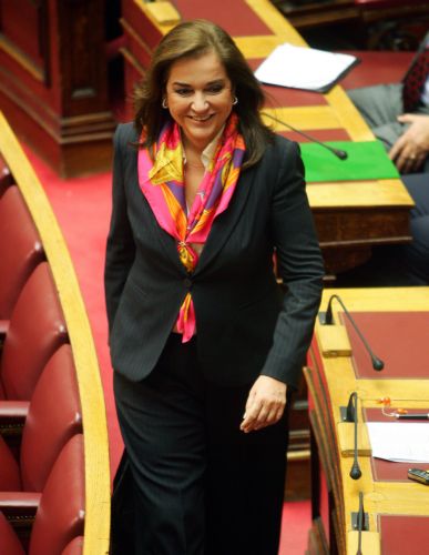 Περιοδεία Μπακογιάννη στην Κρήτη για την προετοιμασία του συνεδρίου της ΔΗΣΥ