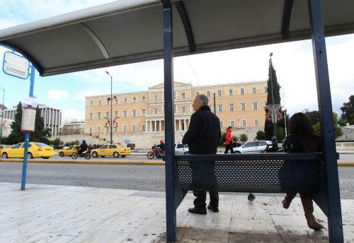 Τετράωρη στάση εργασίας από ΓΣΕΕ και ΑΔΕΔΥ – Πώς θα κινηθούν τα μέσα μεταφοράς