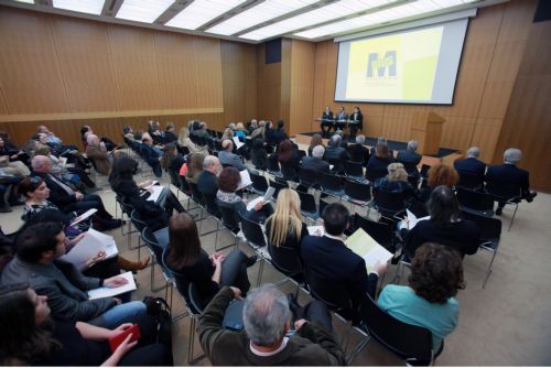 Η οικονομική κρίση στο επίκεντρο των εκδηλώσεων του Megaron Plus