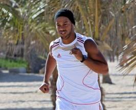 Η Φλαμένγκο απέκτησε τον Ροναλντίνιο