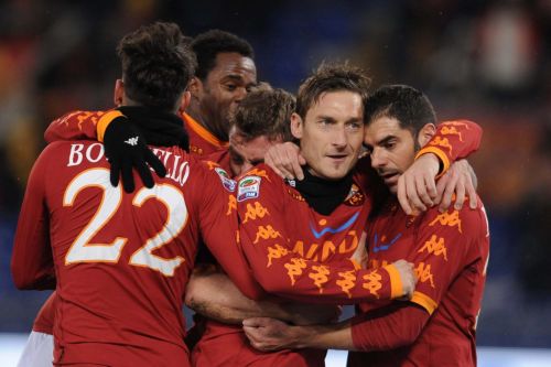 Από τη δεύτερη θέση περιμένει η Ρόμα, νίκες για Παλέρμο και Πάρμα