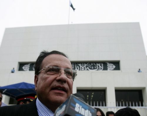 Δολοφονία τοπικού κυβερνήτη εν μέσω πολιτικής κρίσης στο Πακιστάν