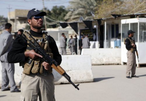 Πολύνεκρη επίθεση αυτοκτονίας σε κέντρο κατάταξης αστυνομικών στο Ιράκ