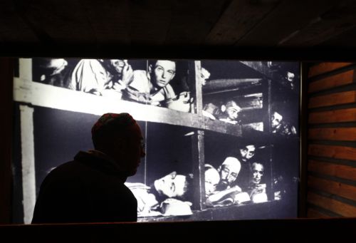 Στο Ίντερνετ η συλλογή φωτογραφιών του ισραηλινού Μουσείου του Ολοκαυτώματος