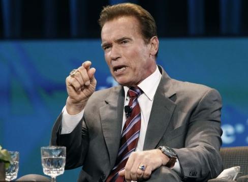 Μια Καλιφόρνια γεμάτη προβλήματα αφήνει πίσω του ο Αρνόλντ Σβαρτσενέγκερ