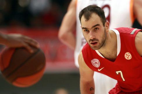 Ετοιμος ο Μπουρούσης, MVP ο Σπανούλης
