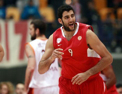 «Χτυπημένος» από ίωση ο Μπουρούσης εν όψει της Φενέρμπαχτσε