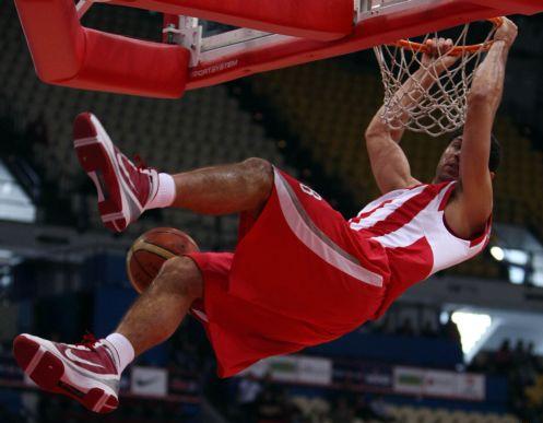 Ξέσπασε στον Άρη ο Ολυμπιακός μετά την ήττα από τη «Φενέρ»