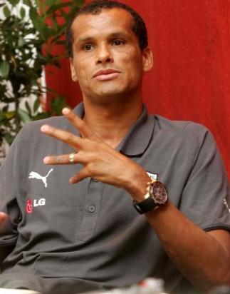 Θαυμαστής του Ντέμη Νικολαϊδη ο Ριβάλντο