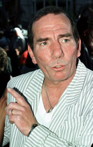 Πέθανε ο Βρετανός ηθοποιός Πιτ Πόσελθγουεϊτ