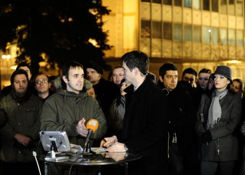 Πολιτική κρίση στην ΠΓΔΜ με αποχή της αντιπολίτευσης από τη Βουλή