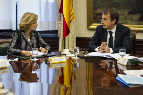 Μείωση επιτοκίων στα ομόλογα της ευρω-περιφέρειας μετά τις δημοπρασίες σε Ισπανία και Ιταλία