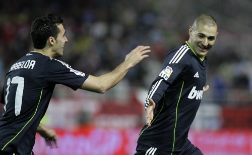 «Δώρο» στον Μουρίνιο από Ρεάλ και διαιτητές μέσα στη Σεβίλη, άνετα η «Μπάρτσα»