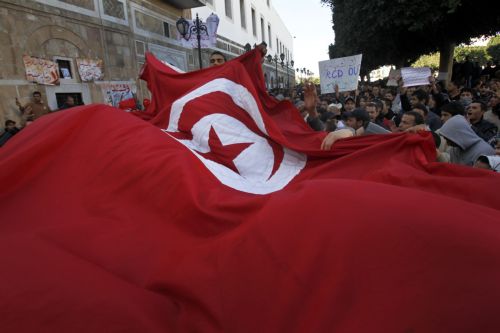 Σε ανασχηματισμό προχωρά η κυβέρνηση της Τυνησίας