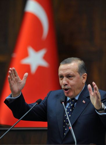 Συγγνώμη της Μέρκελ έναντι των Τουρκοκυπρίων αξιώνει ο Ερντογάν