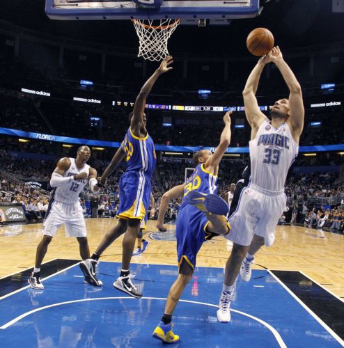 ΛεΜπρον Τζέιμς και Ντουέιν Γουέιντ οδήγησαν τους Χιτ