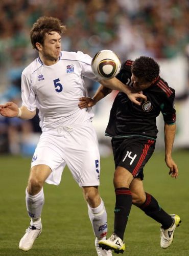 Παίρνει Φιόλουσον και δανείζεται Μίτσελ η ΑΕΚ