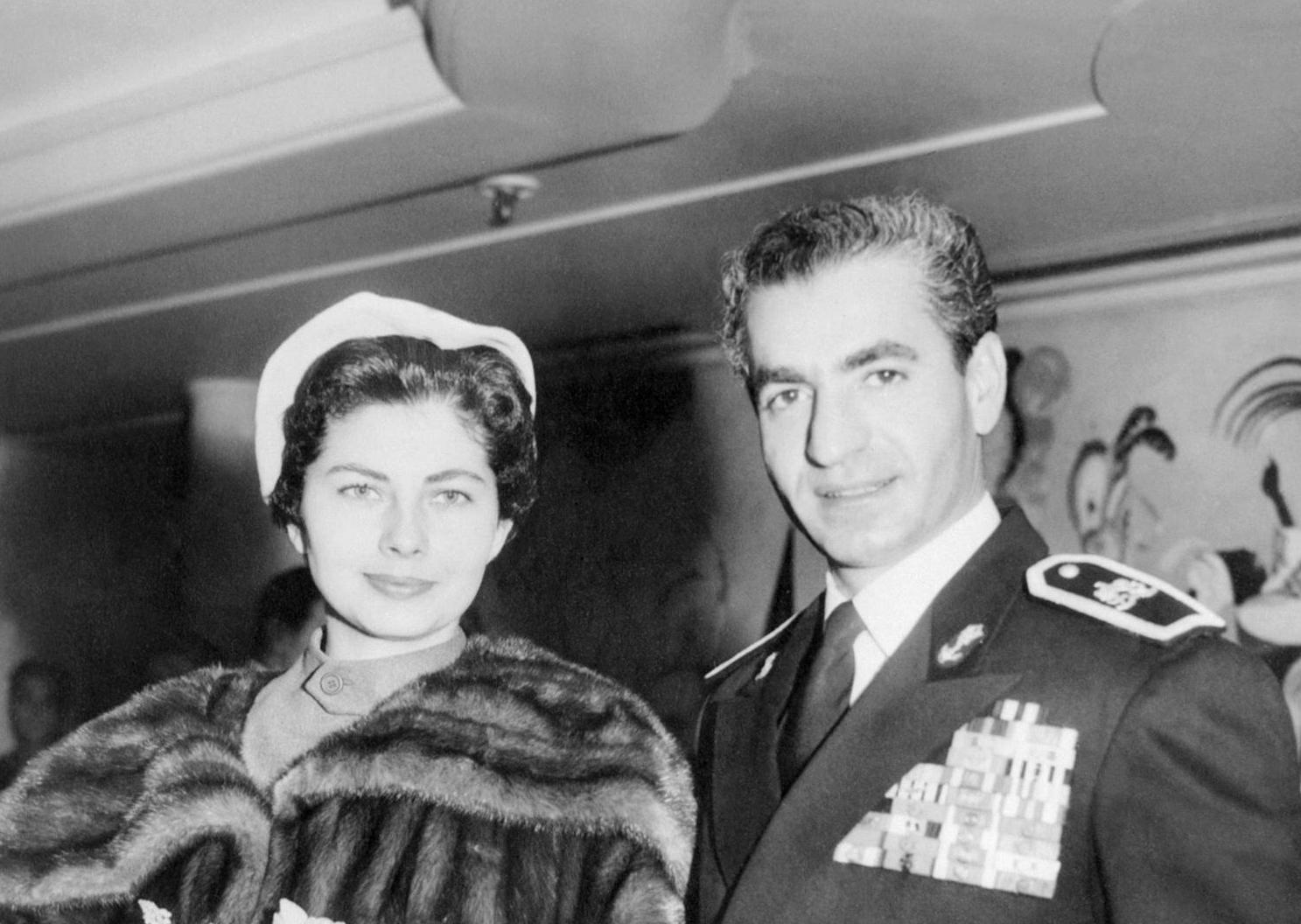 Αυτοκτόνησε στη Βοστόνη ο γιος του τελευταίου Σάχη του Ιράν