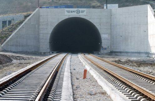 Εξαρθρώθηκε σπείρα που αφαιρούσε χάλκινα καλώδια από το δίκτυο του ΟΤΕ