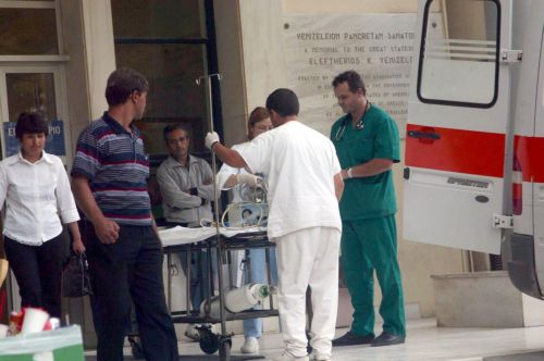 «Νυστέρι» στις σπατάλες των νοσοκομείων υπό την εποπτεία «υπερδιοικητή»