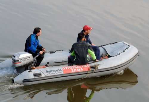 Γυναίκα βρέθηκε νεκρή στον Ληθαίο ποταμό των Τρικάλων μαζί με τον 10χρονο γιο της