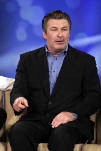 Η πολιτική με ενδιαφέρει πάρα πολύ, λέει ο ηθοποιός Άλεκ Μπόλντουιν