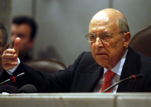 Στη Βουλή η μήνυση για την υπόθεση της Goldman Sachs σχετικά με τα swap του 2000-2001