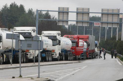 Άνοιξε ο συνοριακός σταθμός των Ευζώνων, κανονικά η κυκλοφορία στα σύνορα