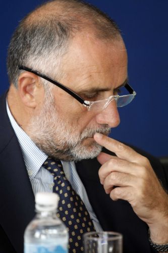 Στοιχεία σχετικά με καταγγελίες λογοκλοπής στα ΑΕΙ ζητά το υπουργείο Παιδείας