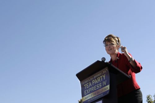 Έντονη αντιπαράθεση για το ρόλο του Tea Party προκαλεί η επίθεση στην Αριζόνα